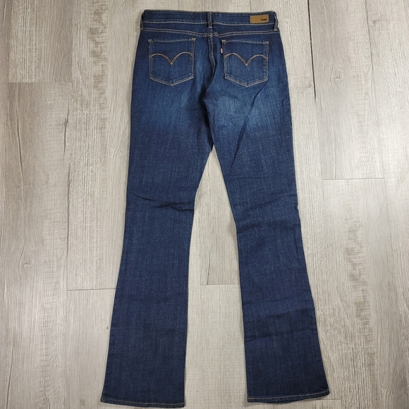 Levi's Demi Curve Mid-Rise Boot Cut - Picture 3 of 6